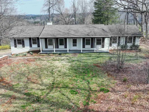 2222 Croydon Rd, Charlottesville, VA 22901