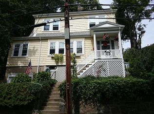 11 Brook Farm Rd, West Roxbury, MA 02132