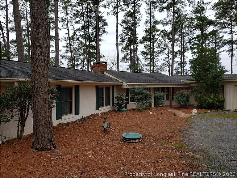 9 Dixie Dr — Photo 3
