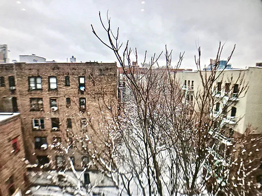 Rented by Bohemia Realty Group | media 33