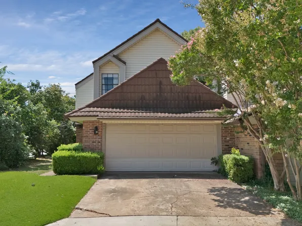 2900 Clear Springs Dr, Plano, TX 75075