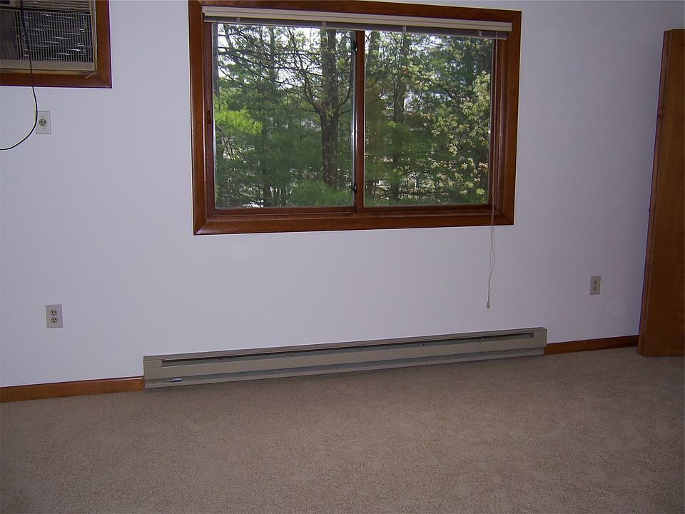 1st image of 169 Highwood Dr