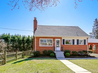 10602 Lexington Ct, Kensington, MD 20895