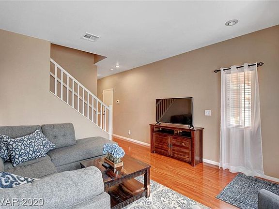 5th image of 9930 Star Lake Ave