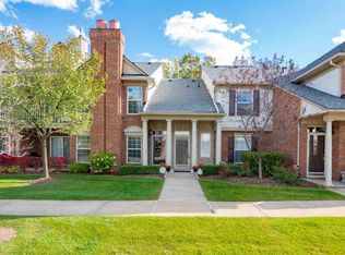 3393 Tremonte Cir S, Rochester, MI 48306