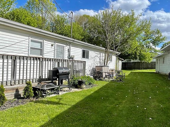 3rd image of 2026 James Ave