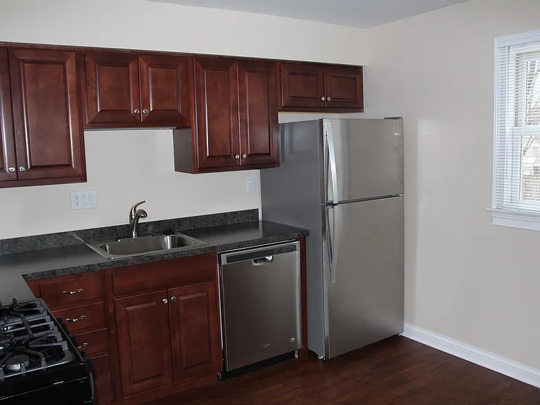 1414 S 14th St #B — Photo 5