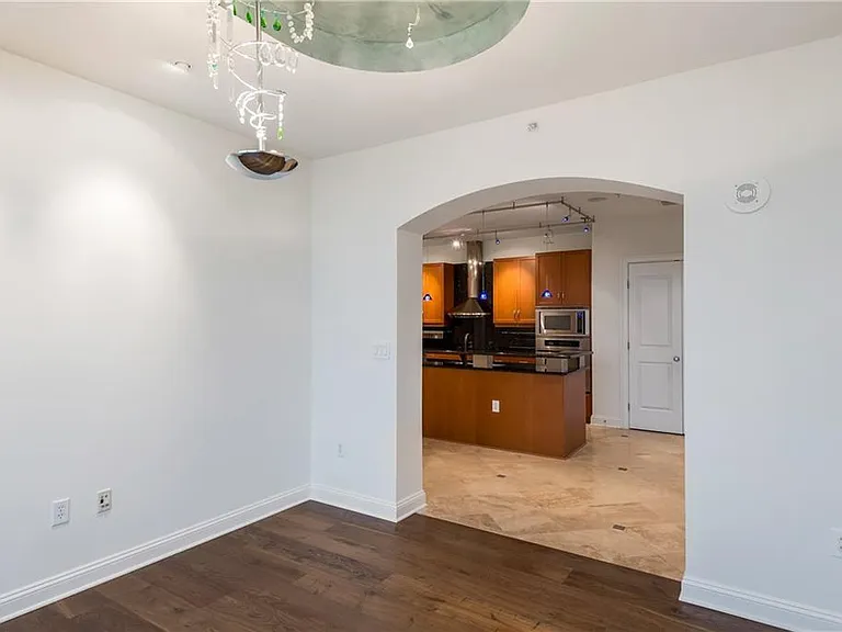 2828 Peachtree Rd NE #1903 — Photo 19