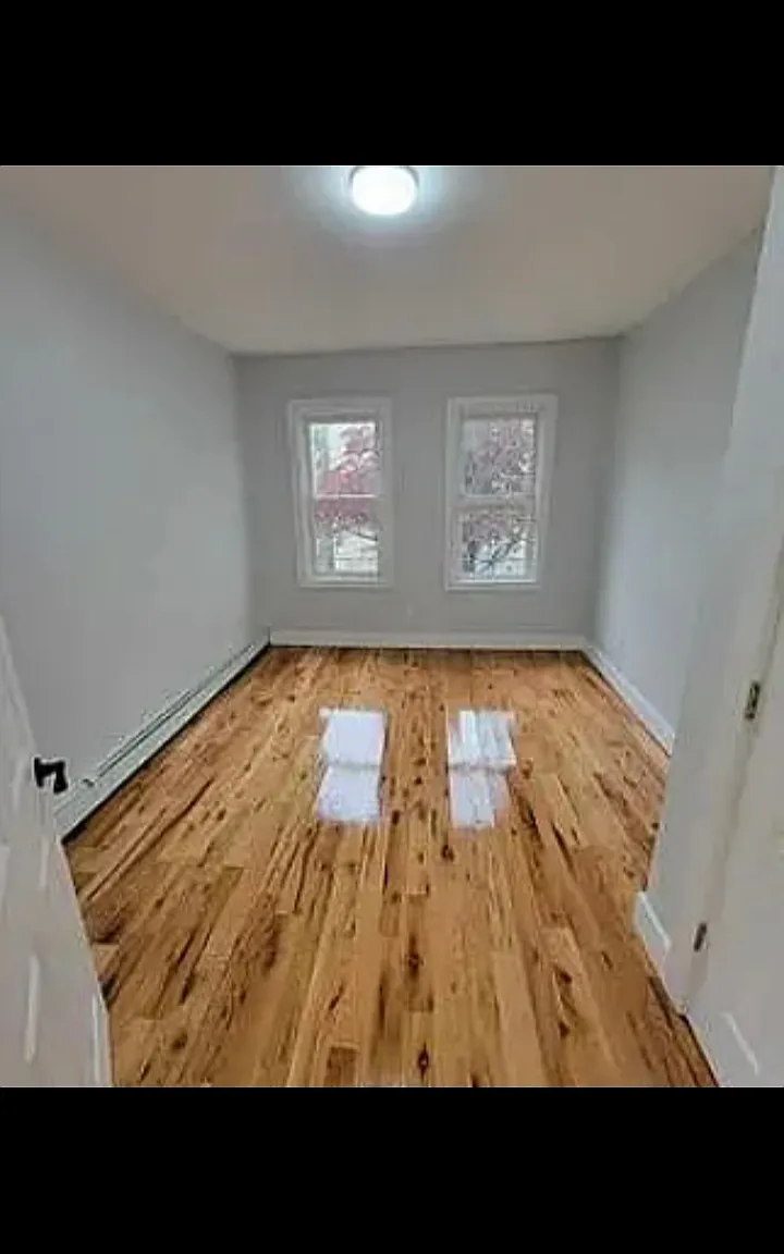 2 bed, $1,850 — Photo 2