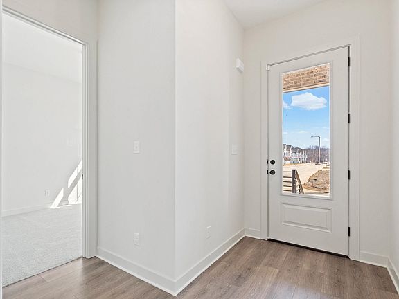 3rd image of 6878 Johnstown Ln