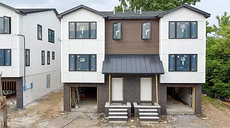 138-140 Weigands Lane