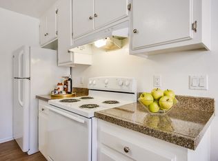 2301 E Ball Rd APT 103, Anaheim, CA 92806