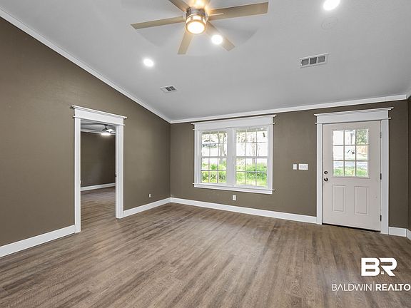 5th image of 338 Ridgewood Dr