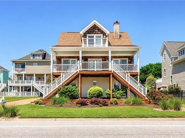 821 N 1st St, Hampton, VA 23664