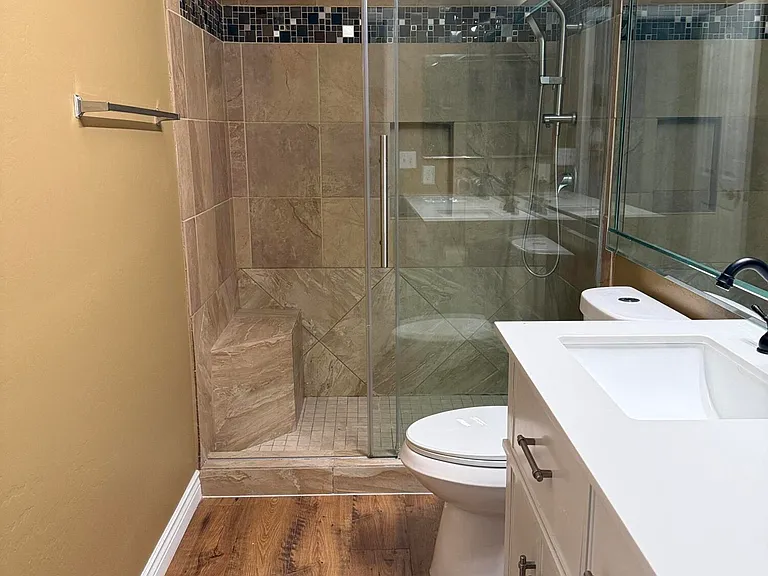 518 W Scott Ave — Photo 18