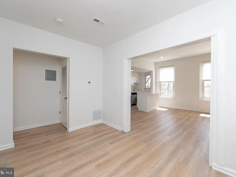 9 E Holly Ave #4 — Photo 11