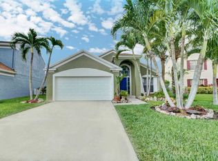 22592 Middletown Dr, Boca Raton, FL 33428