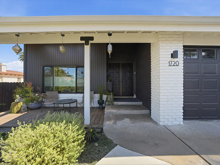 1720 Voorhees Ave — Photo 24