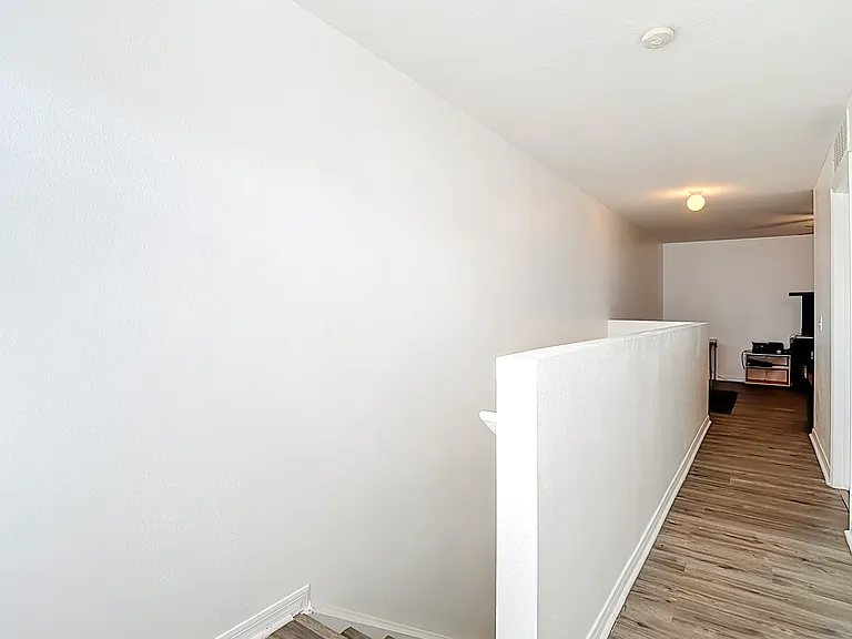 9856 Ashburn Lake Dr #1 — Photo 30