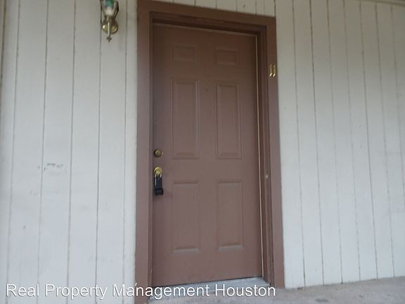 2nd image of 1523 Heights Blvd APT 11