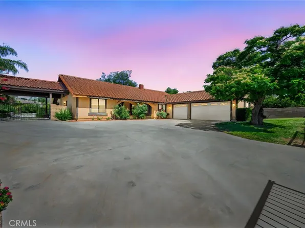 11395 Knoll Vista St, Moreno Valley, CA 92555