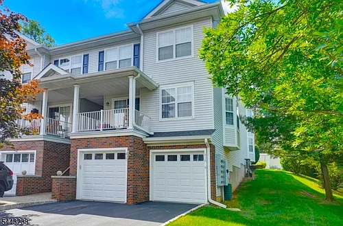 418 Dalton Ct Photo 1