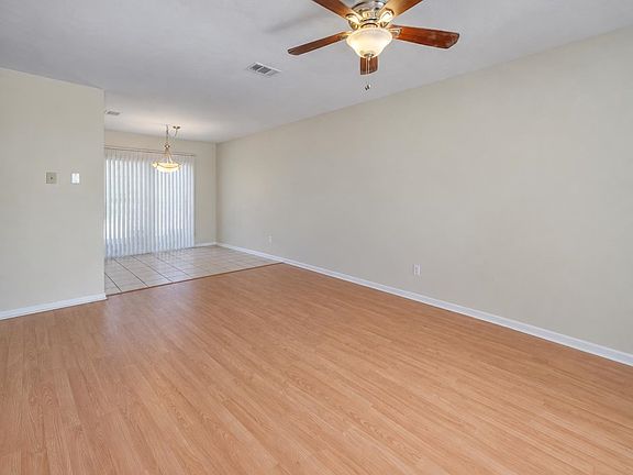3rd image of 2504 Prest Ct #2