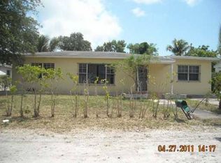 1490 NE 148th St, Miami, FL 33161