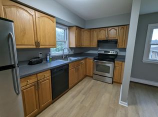 143 Poplar St, Spring City, PA 19475