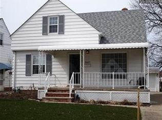 30025 Elgin Rd, Wickliffe, OH 44092