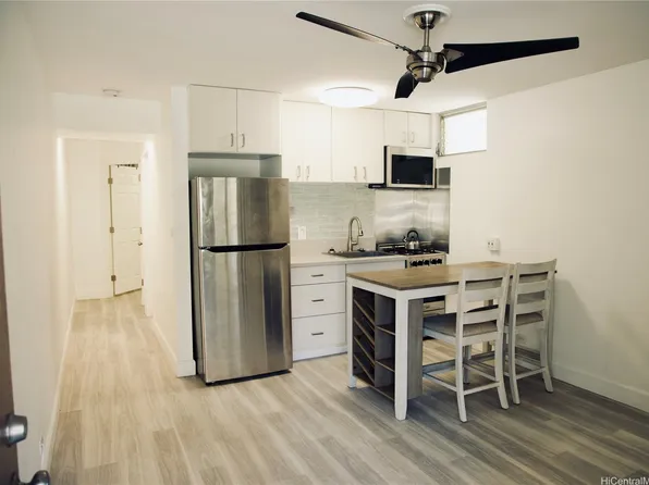 1867 Kaioo Dr APT 110, Honolulu, HI 96815