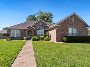 4742 S Prairie Ct, Springfield, MO 65810