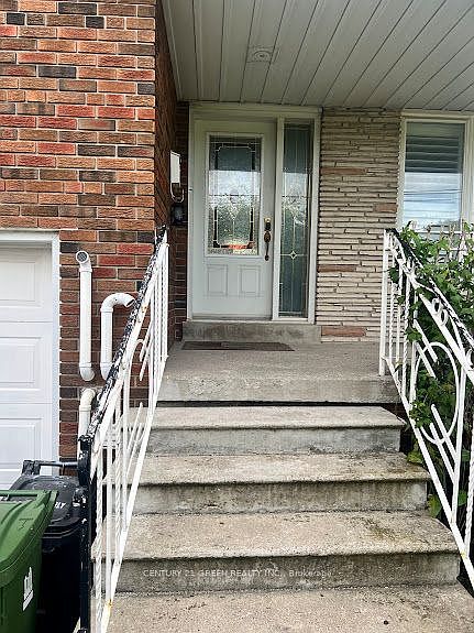 1st image of 566 Pharmacy Ave