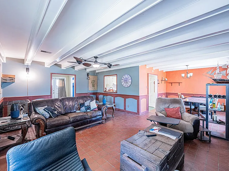 2818 Frontier Dr — Photo 20