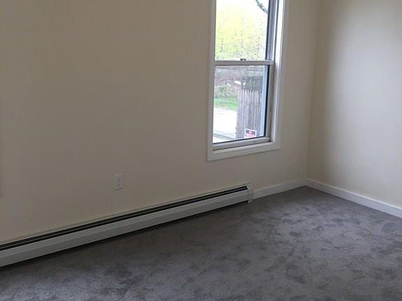 5th image of 467 N Montello St