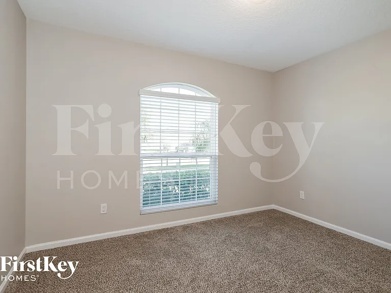 4264 Great Falls Loop — Photo 11
