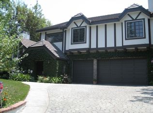 20500 Chatsboro Dr, Woodland Hills, CA 91364
