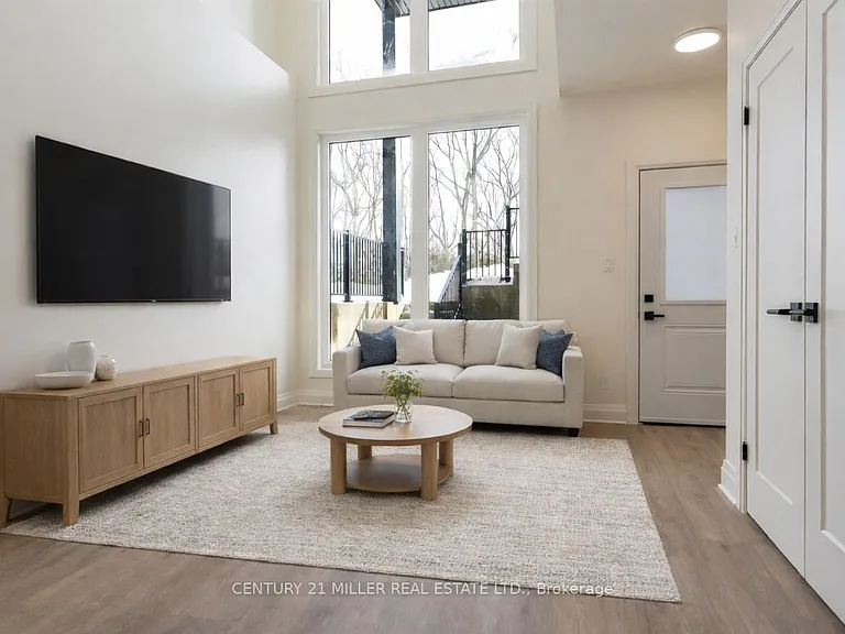 153 Richardson St #B — Photo 3
