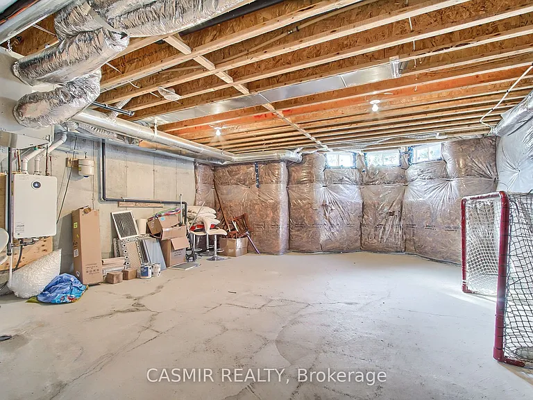 9873 Keele St — Photo 41