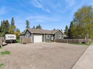 1020 3rd Ave E, Columbia Falls, MT 59912