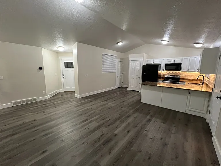 3576 N Canary Way — Photo 3
