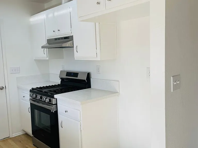 1214 Llama Ct — Photo 7