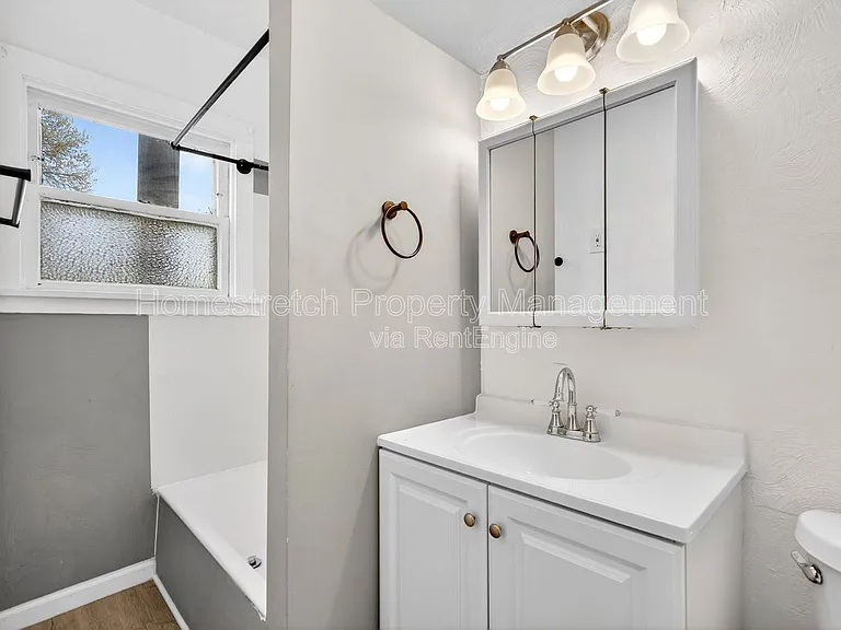 7135 Woodrow Ave — Photo 17