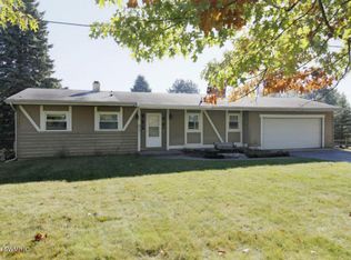 7233 S 12th St, Portage, MI 49024