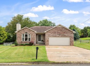 3128 Arrow Ln, Clarksville, TN 37043