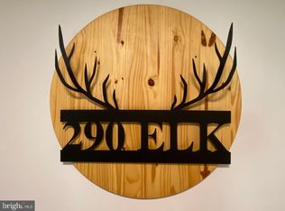 290 Elk Dr, Blakeslee, PA 18610