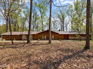 319 Linwood Dr, Sweetwater, TN 37874
