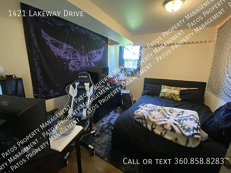 1421 Lakeway Dr — Photo 17