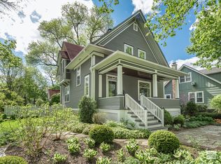 231 S Columbia St, Naperville, IL 60540