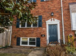 961 Elm Rd, Halethorpe, MD 21227